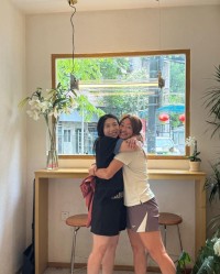 九游娱乐登录入口-吴海燕祝福古雅沙：人生总有遗憾 ，但你是完美女孩儿